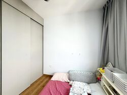 Hundred Palms Residences (D19), Condominium #636853511